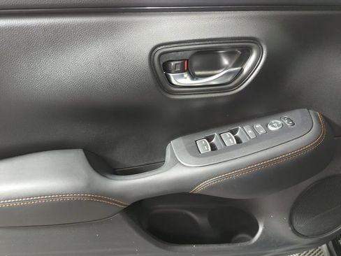 Certified 2026 Honda HR-V Sport image 10