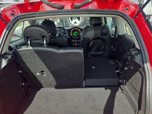 Used 2019 MINI Cooper S w/ Driver Assistance Package FWD image 5