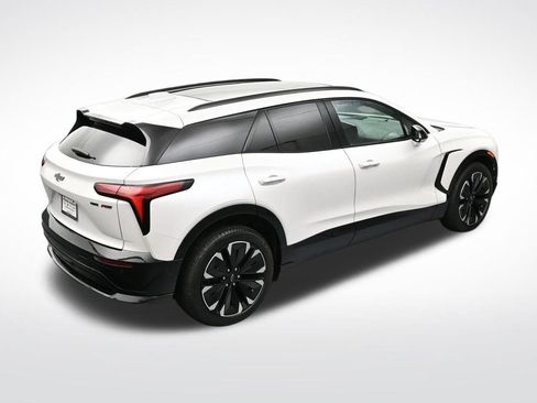 Used 2025 Chevrolet Blazer EV RS w/ Super Cruise Package AWD/4WD image 20