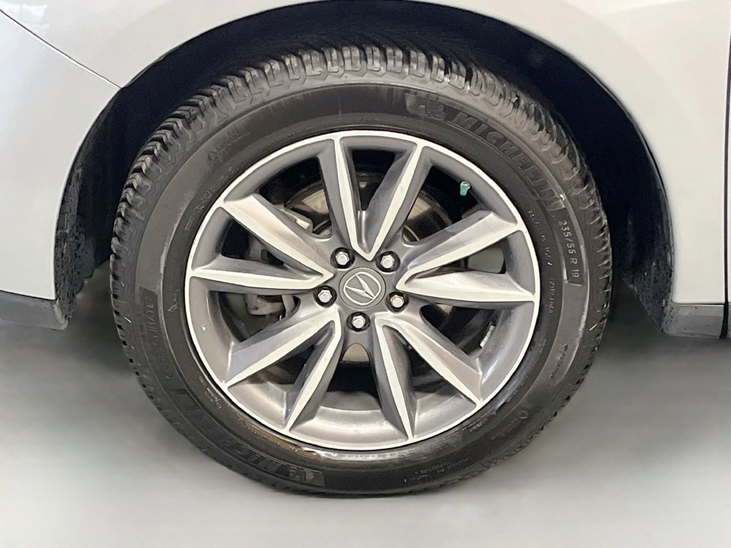 Used 2019 Acura RDX w/ Technology Package FWD image 32