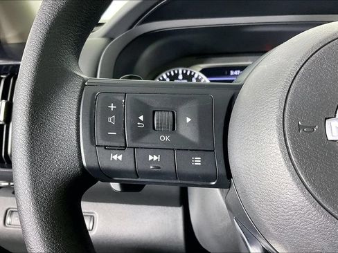 Certified 2025 Nissan Pathfinder S AWD/4WD image 25