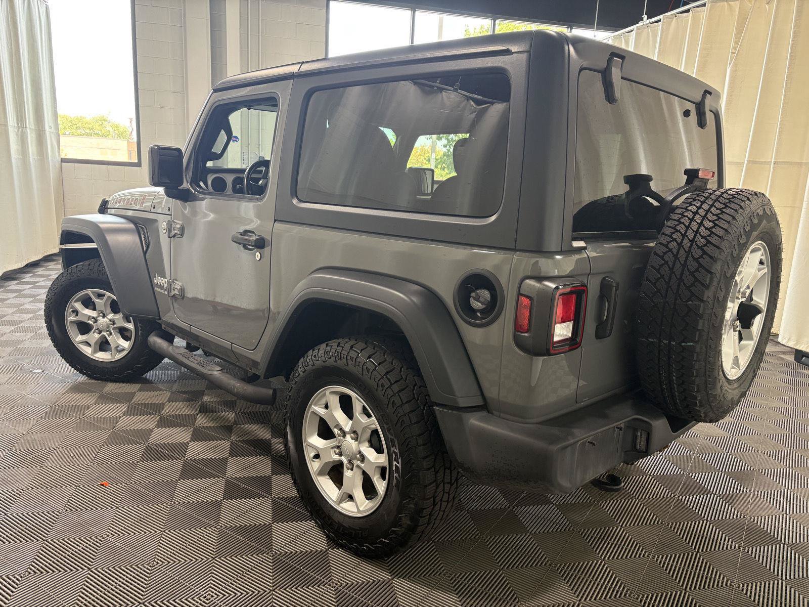 Used 2021 Jeep Wrangler Sport AWD/4WD image 10