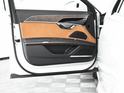 New 2025 Audi A8 L 3.0T image 15