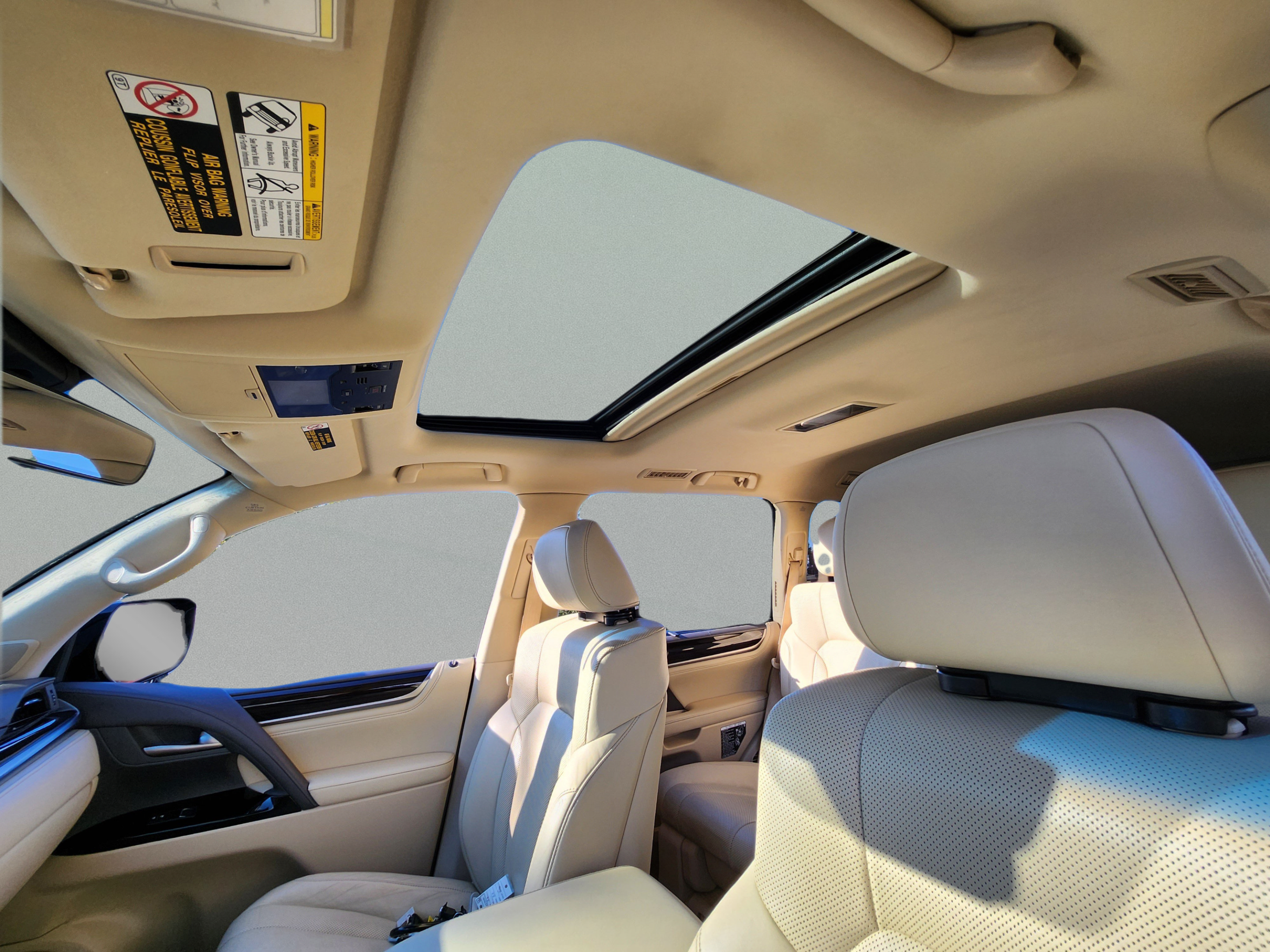 Used 2018 Lexus LX 570 4WD image 14