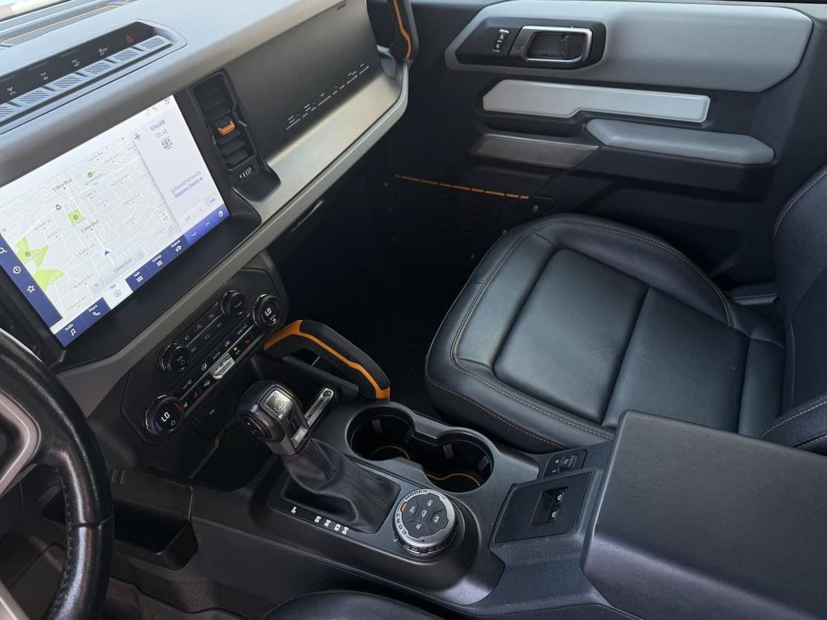 Used 2023 Ford Bronco Badlands AWD/4WD image 16