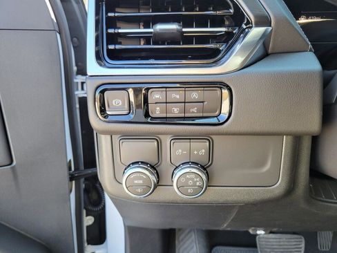 New 2026 GMC Yukon XL Denali w/ Sun & Power Step Package image 21