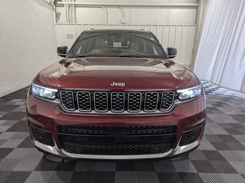 Used 2025 Jeep Grand Cherokee L Summit AWD/4WD image 4