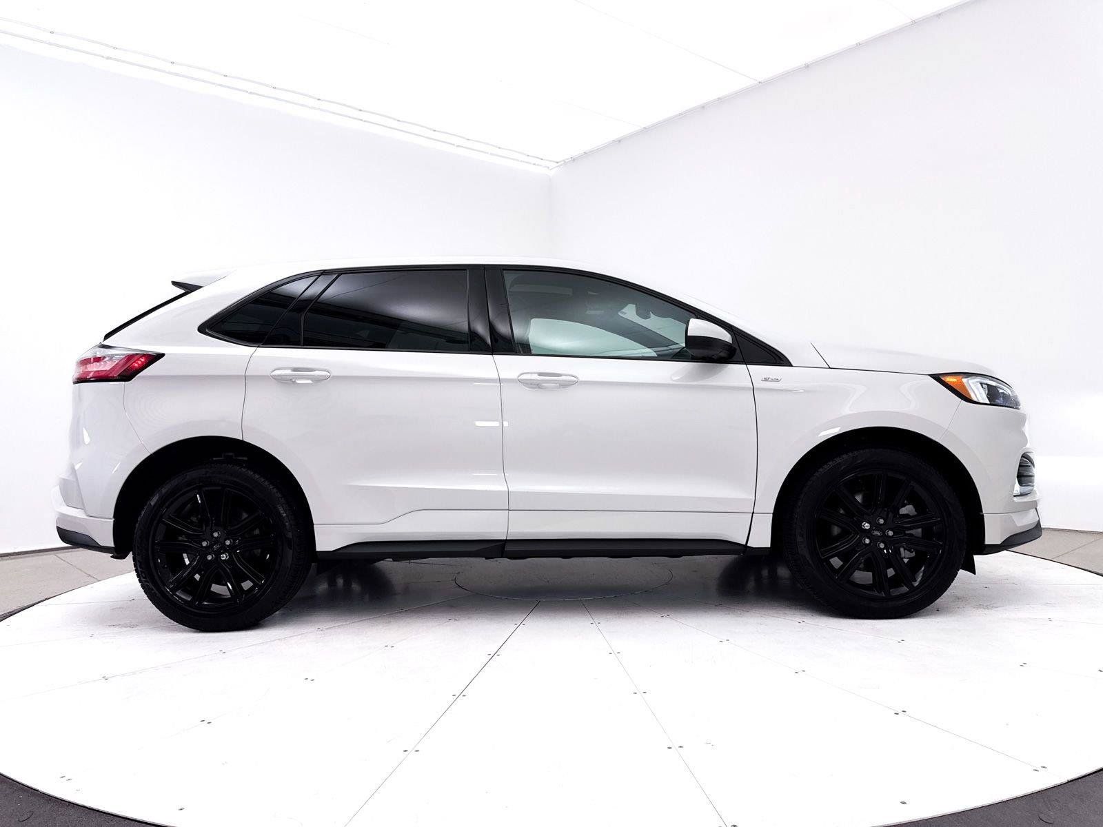 Used 2023 Ford Edge ST-Line AWD/4WD image 39