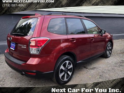 Used 2017 Subaru Forester 2.5i w/ Alloy Wheel Package AWD/4WD image 6