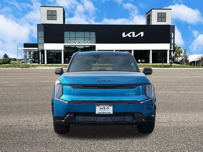 New 2026 Kia EV9 Land w/ Nightfall Edition Package