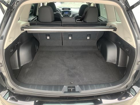 Used 2023 Subaru Forester Premium AWD/4WD image 40
