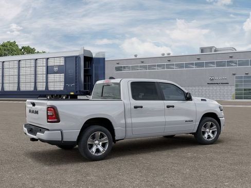 New 2026 RAM 1500 Express RWD image 4