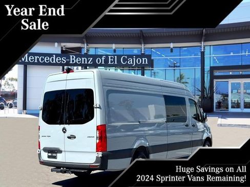 New 2024 Mercedes-Benz Sprinter 2500 image 3