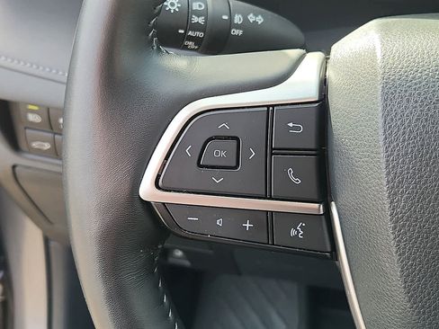 Used 2023 Toyota Highlander Platinum image 23