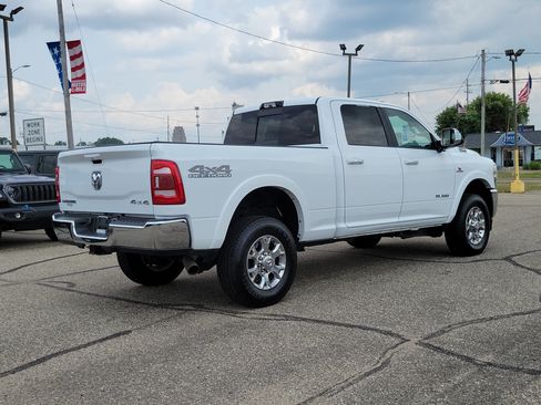 Used 2022 RAM 2500 Laramie AWD/4WD image 4