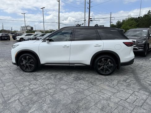 Certified 2026 INFINITI QX60 Autograph w/ Dark Cargo Package image 4