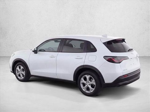 Certified 2023 Honda HR-V LX image 5