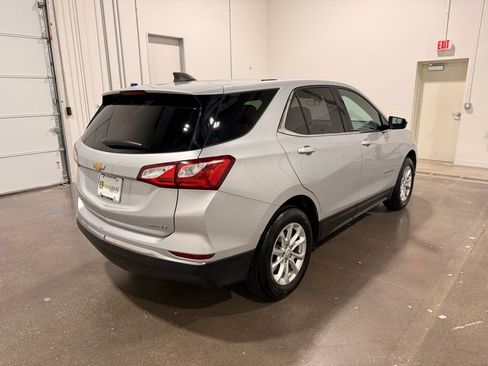 Used 2019 Chevrolet Equinox LT image 5