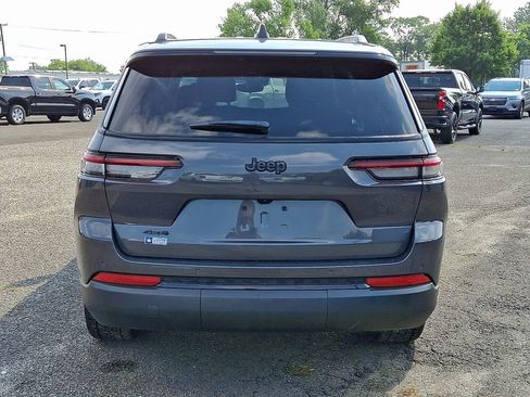 Used 2023 Jeep Grand Cherokee L Laredo AWD/4WD image 10