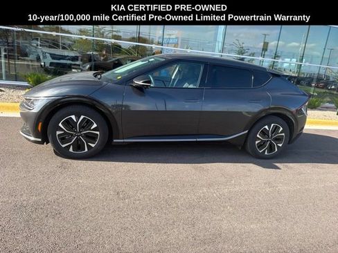Certified 2024 Kia EV6 Wind w/ Wind Technology Package AWD/4WD image 17