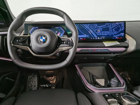 Used 2025 BMW X3 xDrive30i w/ Convenience Package image 18