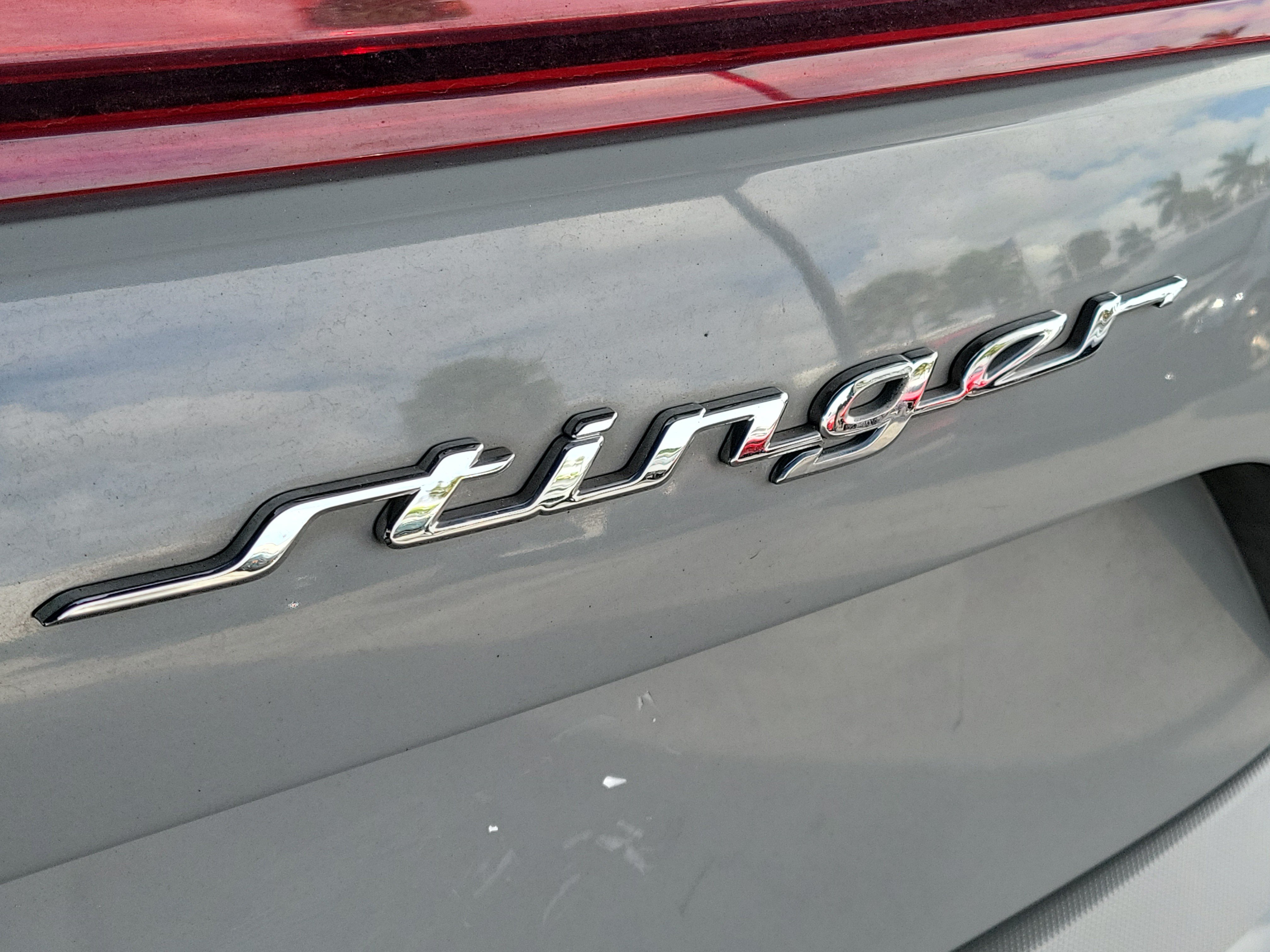 Used 2020 Kia Stinger GT1 RWD image 13