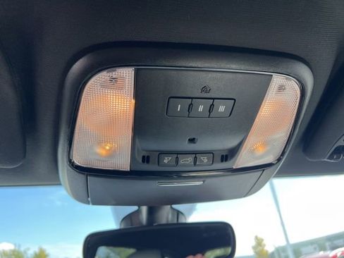 Used 2022 Dodge Durango R/T image 25