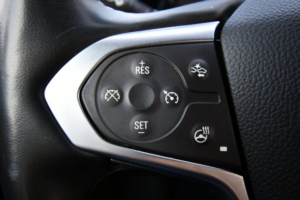 Used 2023 Chevrolet Traverse RS w/ LPO, Floor Liner Package AWD/4WD image 24