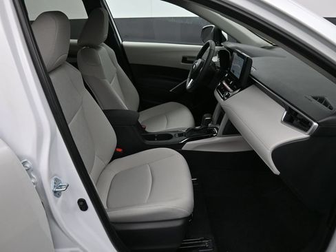 Certified 2024 Toyota Corolla Cross LE AWD/4WD image 24