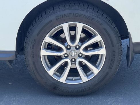 Used 2013 Nissan Pathfinder S AWD/4WD image 14
