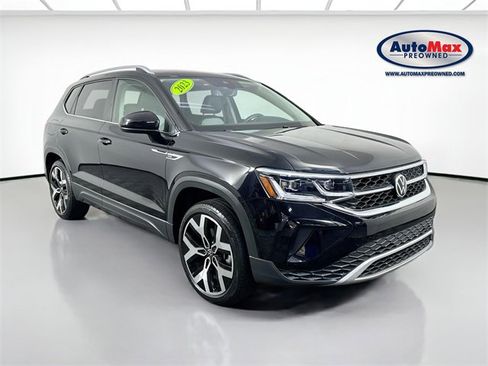 Used 2022 Volkswagen Taos SEL image 1