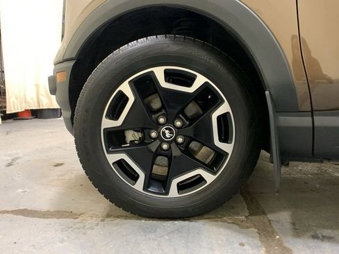 Used 2022 Ford Bronco Sport Outer Banks w/ Tech Package image 42