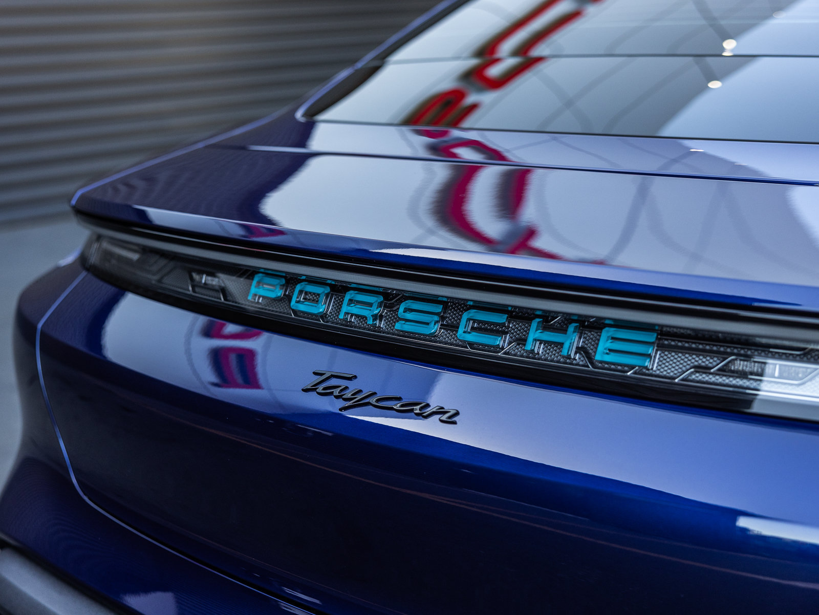 Certified 2025 Porsche Taycan RWD image 21