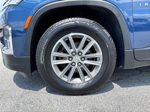 Used 2023 Chevrolet Traverse LT w/ LPO, Floor Liner Package AWD/4WD image 7