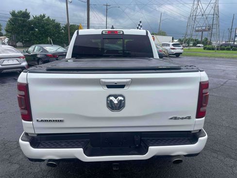 Used 2019 RAM 1500 Laramie AWD/4WD image 7