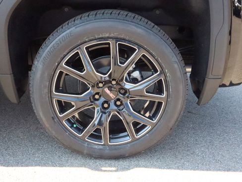 New 2026 GMC Sierra 1500 Denali w/ Technology Package image 22