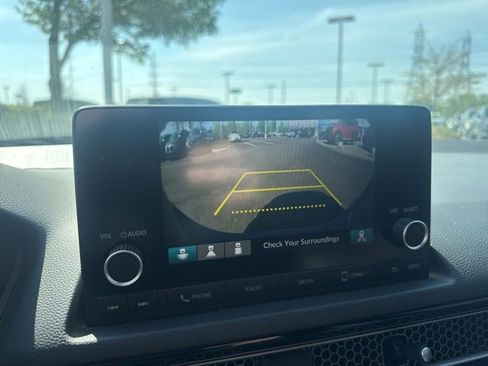 Used 2025 Honda Civic Sport image 25