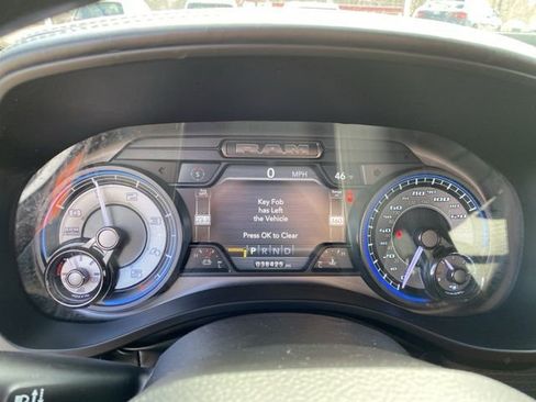 Used 2022 RAM 1500 Limited w/ Night Edition image 22