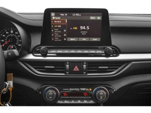 Used 2021 Kia Forte LXS image 13