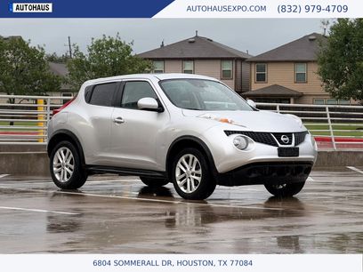 Used 2014 Nissan Juke SV w/ Navigation Package