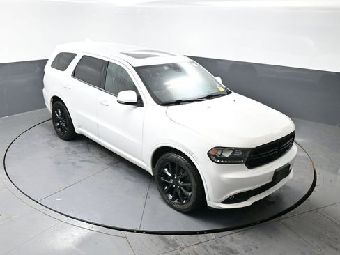 Used 2017 Dodge Durango R/T w/ Trailer Tow Group IV image 16