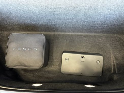 Used 2020 Tesla Model X AWD/4WD image 51