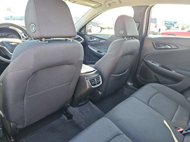 Used 2024 Chevrolet Malibu LT FWD image 15