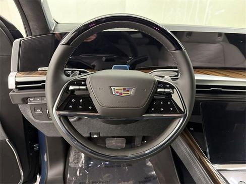 New 2026 Cadillac Escalade Platinum Sport w/ LPO, ONYX Package image 20