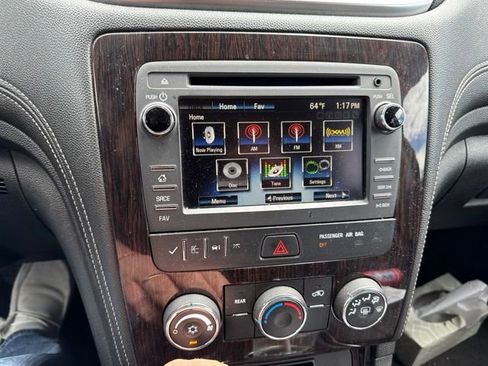 Used 2017 Chevrolet Traverse LT AWD/4WD image 20