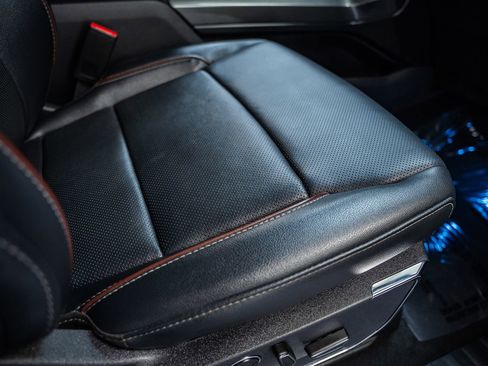 Certified 2023 Ford F150 Lariat w/ Equipment Group 502A High image 43