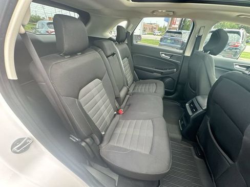 Used 2019 Ford Edge SEL AWD/4WD image 30