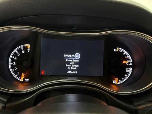 Used 2020 Jeep Grand Cherokee Limited w/ Premium Lighting Group AWD/4WD image 30