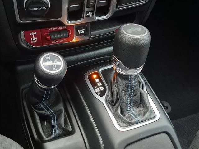 Used 2023 Jeep Wrangler Unlimited Rubicon 4xe AWD/4WD image 12