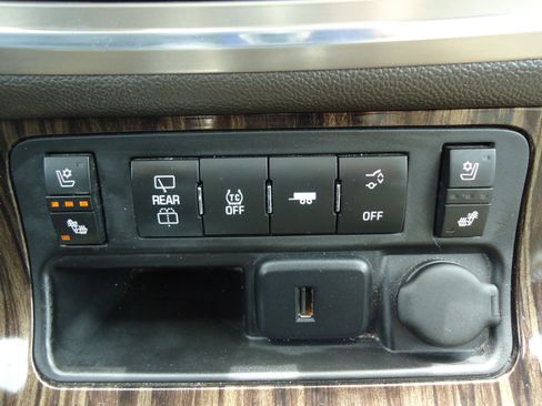 Used 2015 GMC Acadia Denali AWD/4WD image 20
